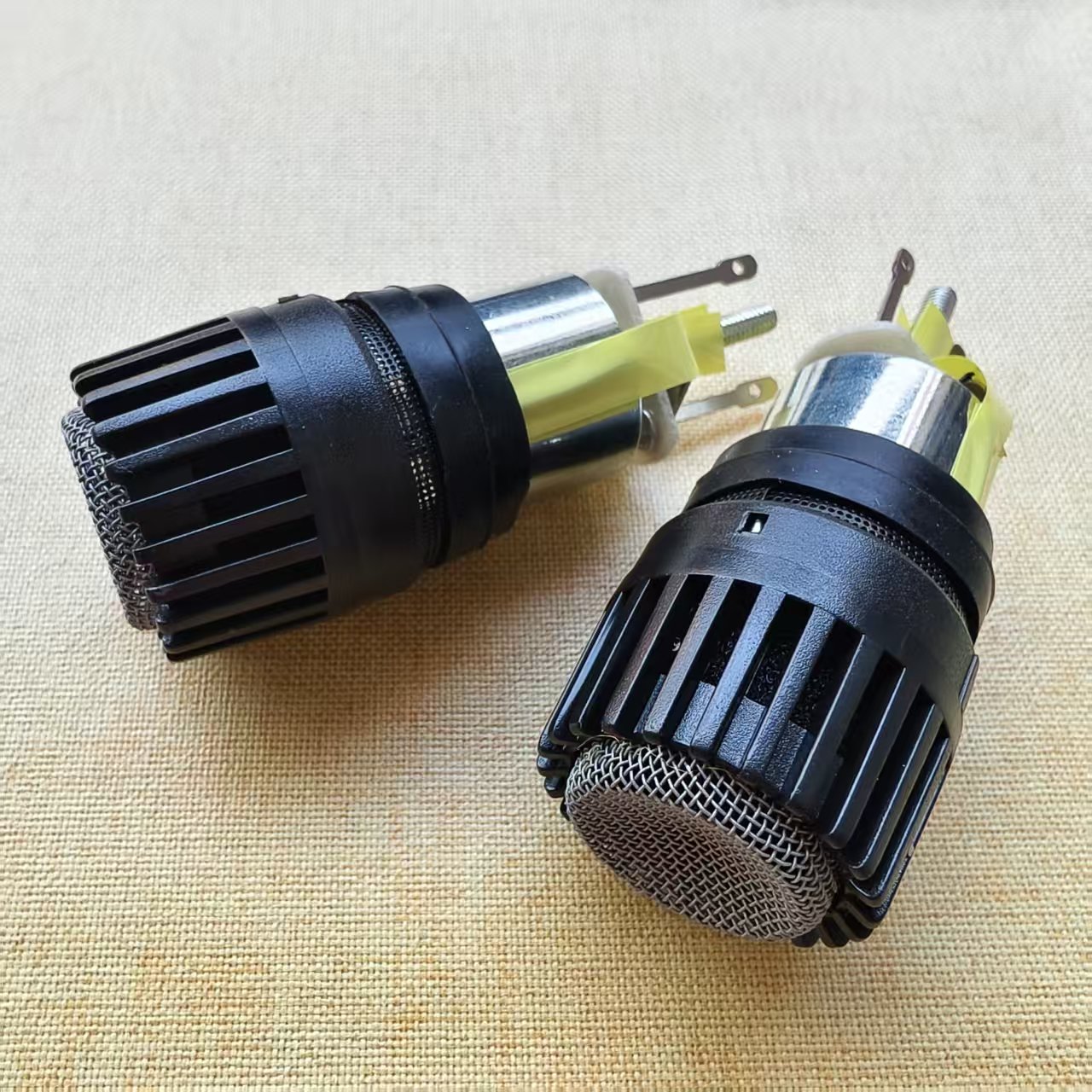 2 piezas de cápsulas giratoria - Shure Mic Mv7 reseña y precio